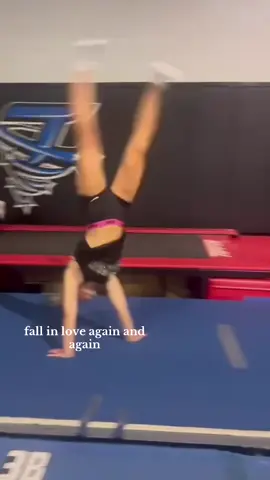 copied elle #foryoupage #trend #cheer #allstarcheer 