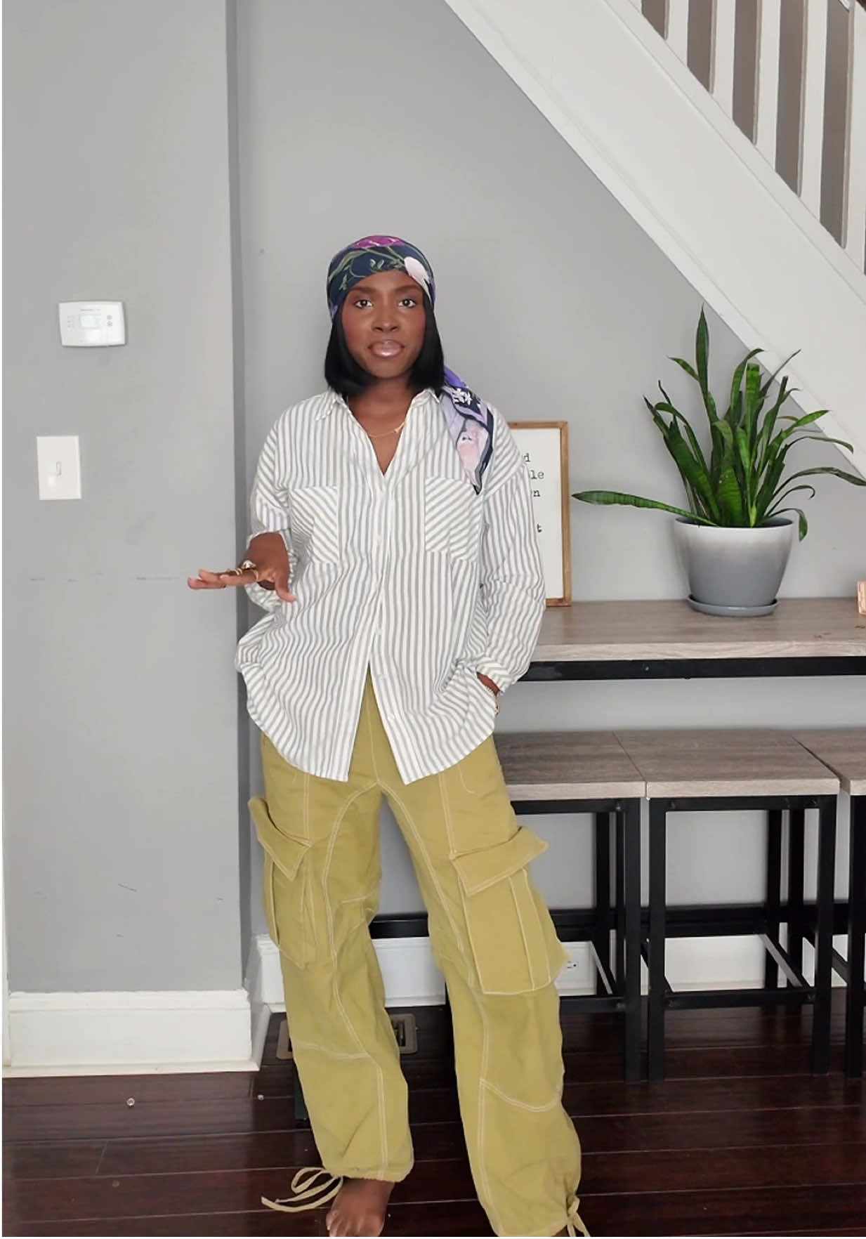 My comfy #OOTD 🤍 Outfit linked on LTK & Motom (Macy’s storefront) for the bag