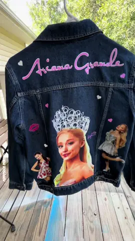 Customized a jean jacket with Ariana Grande 💕 #customjacket #jeanjacket #arianagrandeedit #customize 