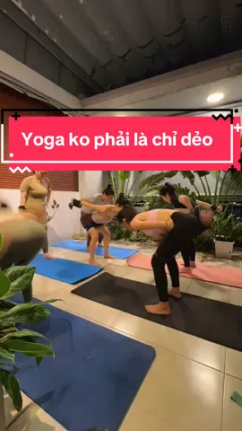 Yoga cùng Nhi ko phải là chỉ Dẻo  #yogatanphu #yoga1kem1 #yogatrilieu #yogachualanh #yogachonguoimoibatdau 