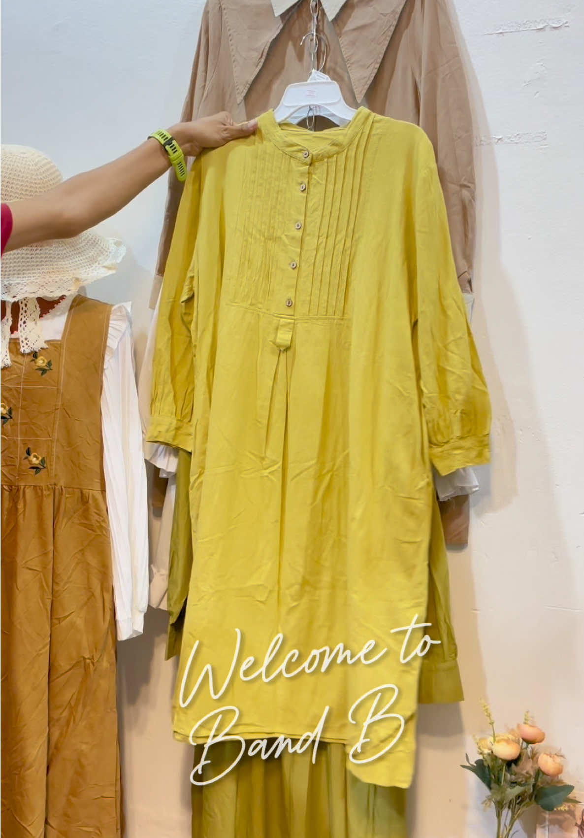 ร้านเปิดแล้วน๊า เจอกัน 3 วันงั๊บ🧺🎀 #bandb #เดรสมือสอง #เดรสญี่ปุ่น #fypppppppppppppppppppppppp #titokuni 