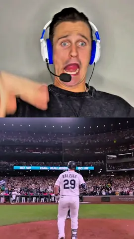 “FLY BALL TO RIGHT FIELD! NUMBER 60!🤯💣” #MLB #seattlemariners #calraleigh #homerun #60 