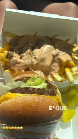 i’m craving in n out now 🥺#viral #fypシ #xyzbca #relatable #innout 