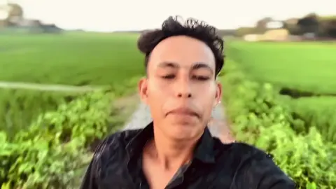 পৃথিবীতে সবচেয়ে ভয়ংকর নেশা হচ্ছে চেনা মানুষ অচেনা রূপ 🥺 . . #tik_tok #vaital_video #foryou 