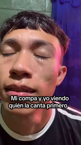 Y el camarógrafo perdió😿@𝓚𝓮𝓿𝓲𝓷 𝓡𝓮𝔂𝓮𝓼#elquecantepierde#viral#quitameesehombre