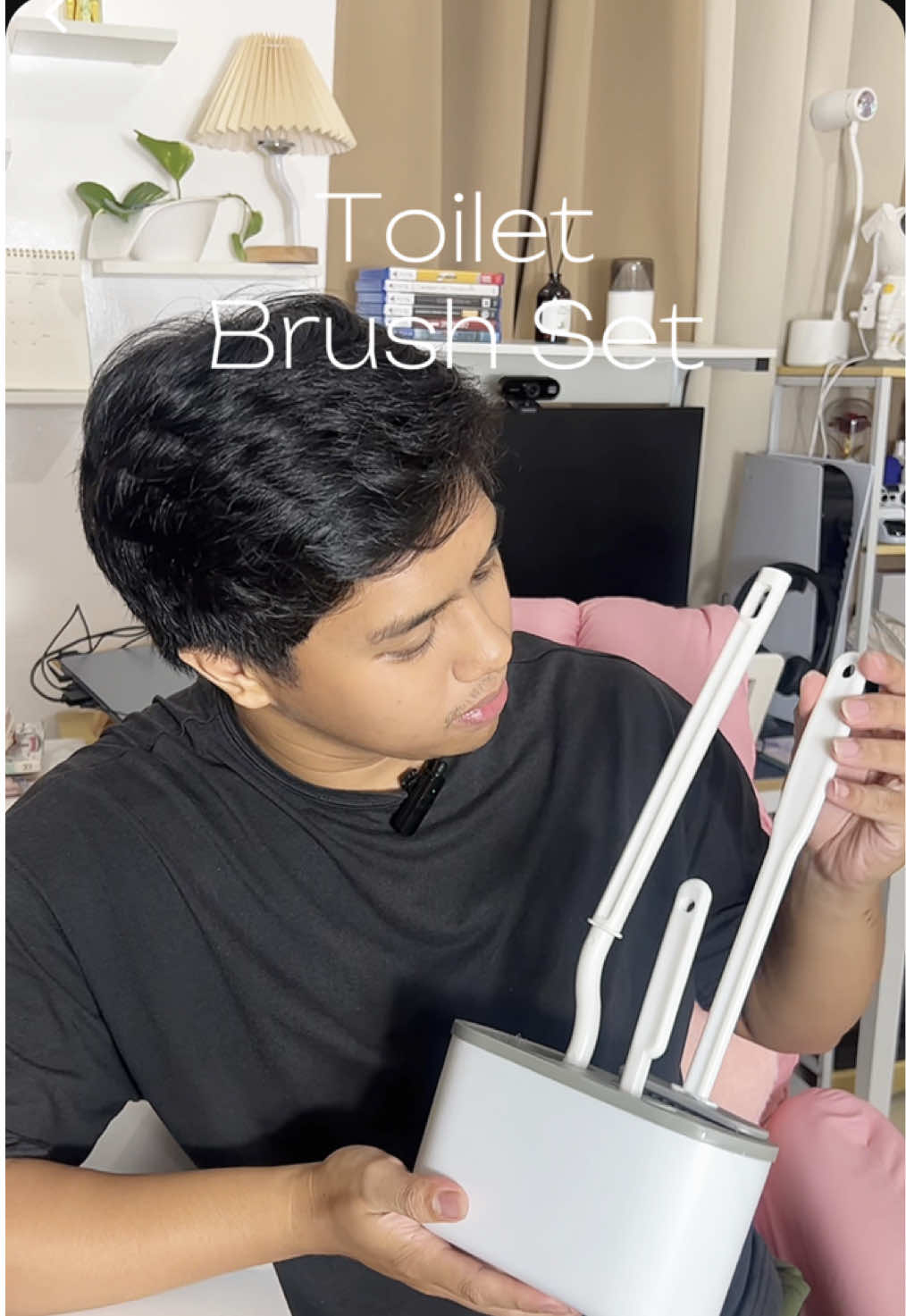 mas mapapadali na ang paglilinis sa bathroom dahil dito sa toilet brush set! ✨ #toiletset #toiletbrushcleaning #toiletsetcover #bathroomcleaning 