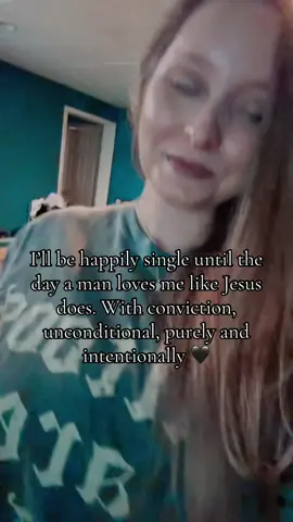 I have been through entirely too much in my life and I’m still standing on my own two feet. There’s no way that I’ll ever accept anything less after that. #knowyourworth #Love #goals #relationships #fyp 