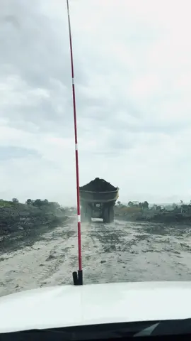 pelan pelan paman #fyp #foryoypage #mining #kulitambang #tambangbatubara 