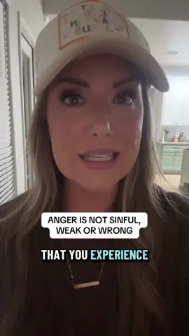 If anger or rage keep sneaking into your parenting, you’re not broken. Your nervous system was trained to survive, not to regulate. The good news is that this pattern can be rewired. You don’t have to keep passing down what was handed to you. The Rage-Free Parenting Starter Guide gives you a simple 3-step lifeline to calm your body, interrupt reactivity, and repair with connection. ✨ Start with a short quiz to uncover the root of your reactivity, then I’ll send the guide straight to your inbox. Tap the link in my bio & scroll to “Take The Quiz” to start shifting your relationship with anger today. #ragefreeparenting #cyclebreaker #gentleparenting #consciousparenting #respectfulparenting #parentcoach