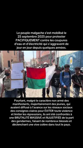 Je refuse de laisser les médias corrompus réécrire notre histoire. Ne les laissons ni étouffer la vérité, ni justifier leurs actes de terreur. Contrairement à nos prédécesseurs, nous avons aujourd’hui la chance d’avoir pu filmer nous-mêmes ces événements alors PUBLIEZ TOUT. Autant que possible ! Il faut montrer tout ça au monde entier 💪🏼💪🏼💪🏼🇲🇬🇲🇬🇲🇬🇲🇬 #genz #manifestation #madagascar #demokrasiamainty #libertedexpression 