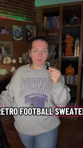 #retrofootball #footballsweatshirt #ttsfinds