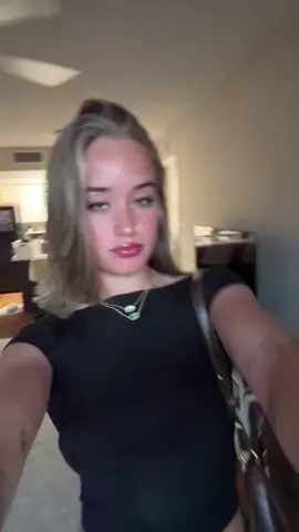 😏😏