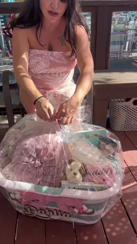 Heartbroken. #firstbaby #babyshower #cheater #betrayal #babydaddy 