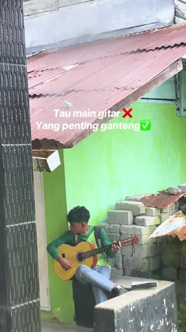 Satu kunci dari awal sampe akhir#anakgitar #musisi #sounhoreg 