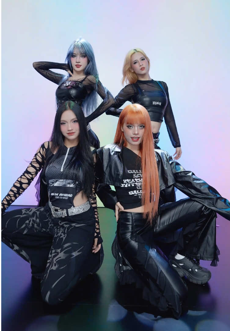 Challenge time!Let’s move together to the beat!#estellar #dance #dancechallenge 