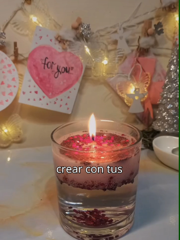 ✨ Vela viral con agua 🕯️💧 Hecha a mano, fácil y lista para vender 🚀 Comenta “Yo” y entra al link de mi perfil para aprender más + recibir mi Calendario GRATIS 📅 #VelasArtesanales #VelasVirales #CursoDeVelas #NegocioDesdeCasa #EmprenderConAmor #VelasAromaticas #VelasDeSoja #HandmadeCandles #ScentedCandles #CandleBusiness #CandleLover #HechoAMano #HomeDecor #RegalosOriginales #EmprendimientoFemenino
