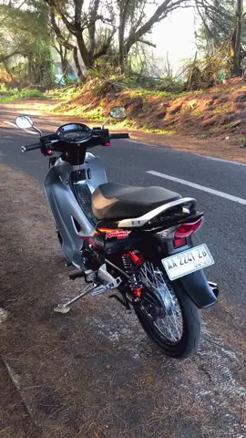 👏#kphjeparastyle🔥 #karisma125 #karisma125modifikasi #kphgank #karisma125d 