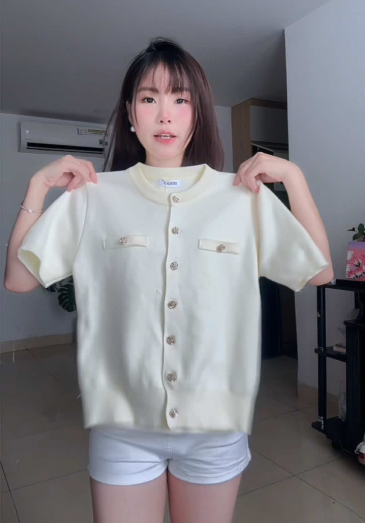 Cái màu áo phải ồ woah lun ý #aolendetkim #xuhuong #fyp 