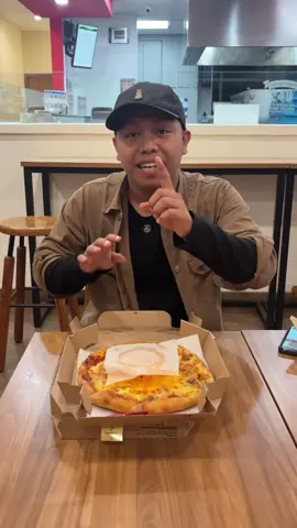 Beli 1 gratis 2 #promomakangajian #dominospizza #dominospizzamaros #dominospizzamakassar #promotiktokdominospizza