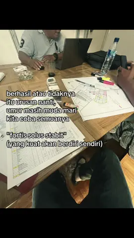 hantam terus sampai berhasil #proyekbangunan #civil #struktur #pemborong #mandor #fyppppppppppppppppppppppp #engeneering #civilengineering 
