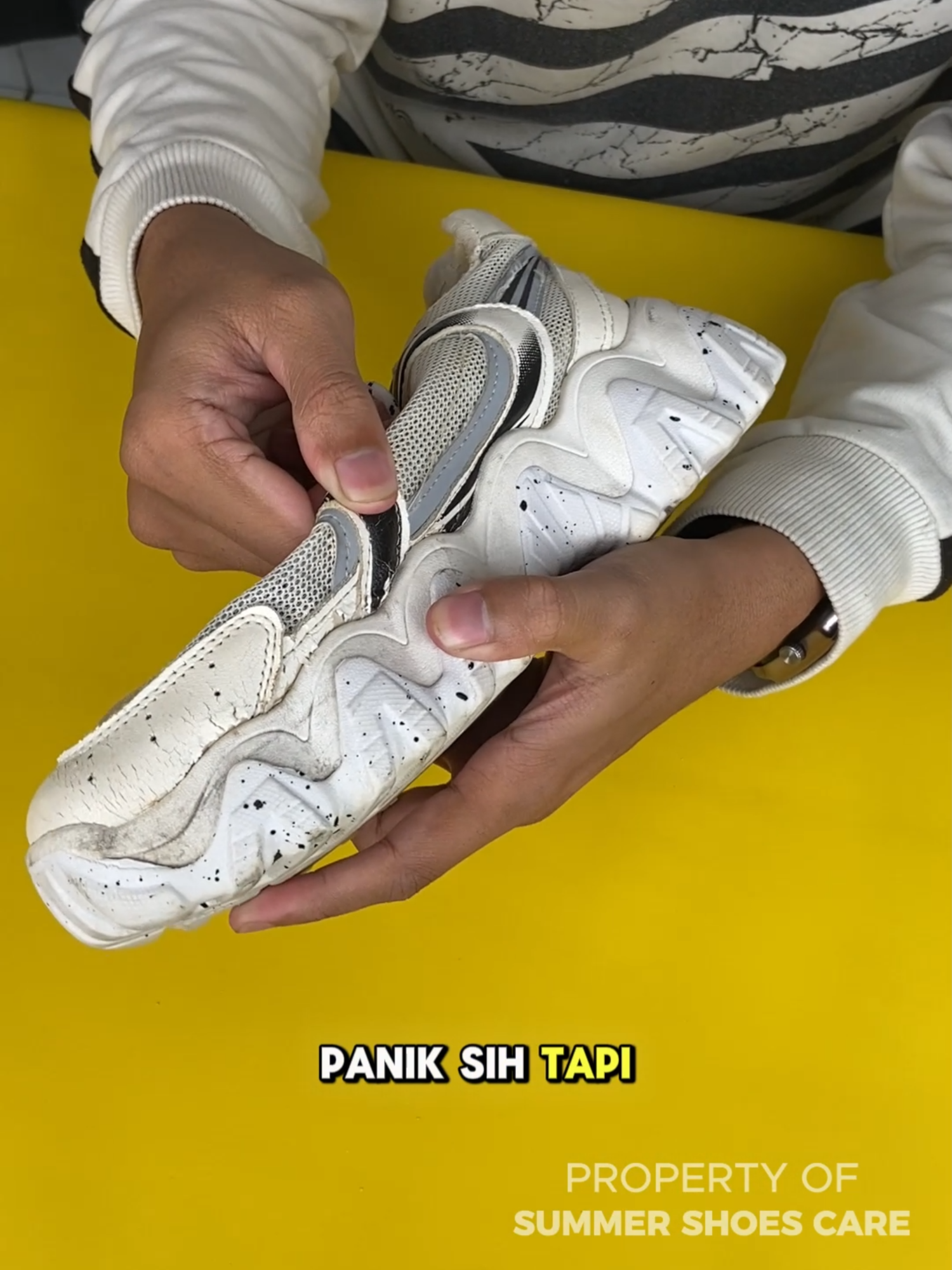 sepatu udah pengen dibuang? tunggu dulu... #lemsepatu #repairsepatu #perawatansepatu #produklokal #summershoescare