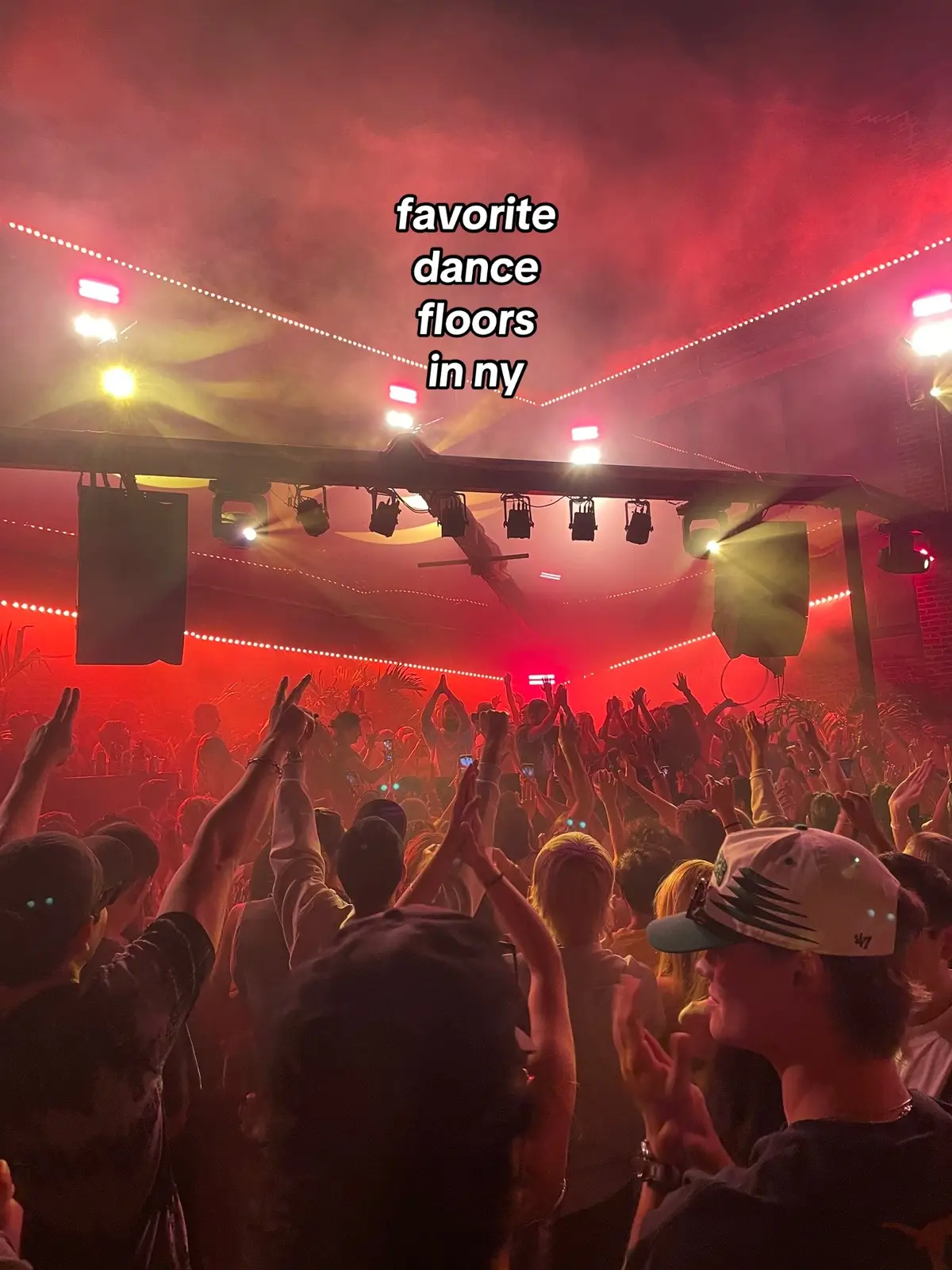 WHEN THE DANCE FLOOR IS FOR DANCING >>>