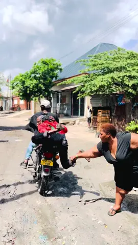 GOGOLE @Ashabosslady🇸🇴🇪🇭 @Somali Queen🥰😍  #kingpusitv 