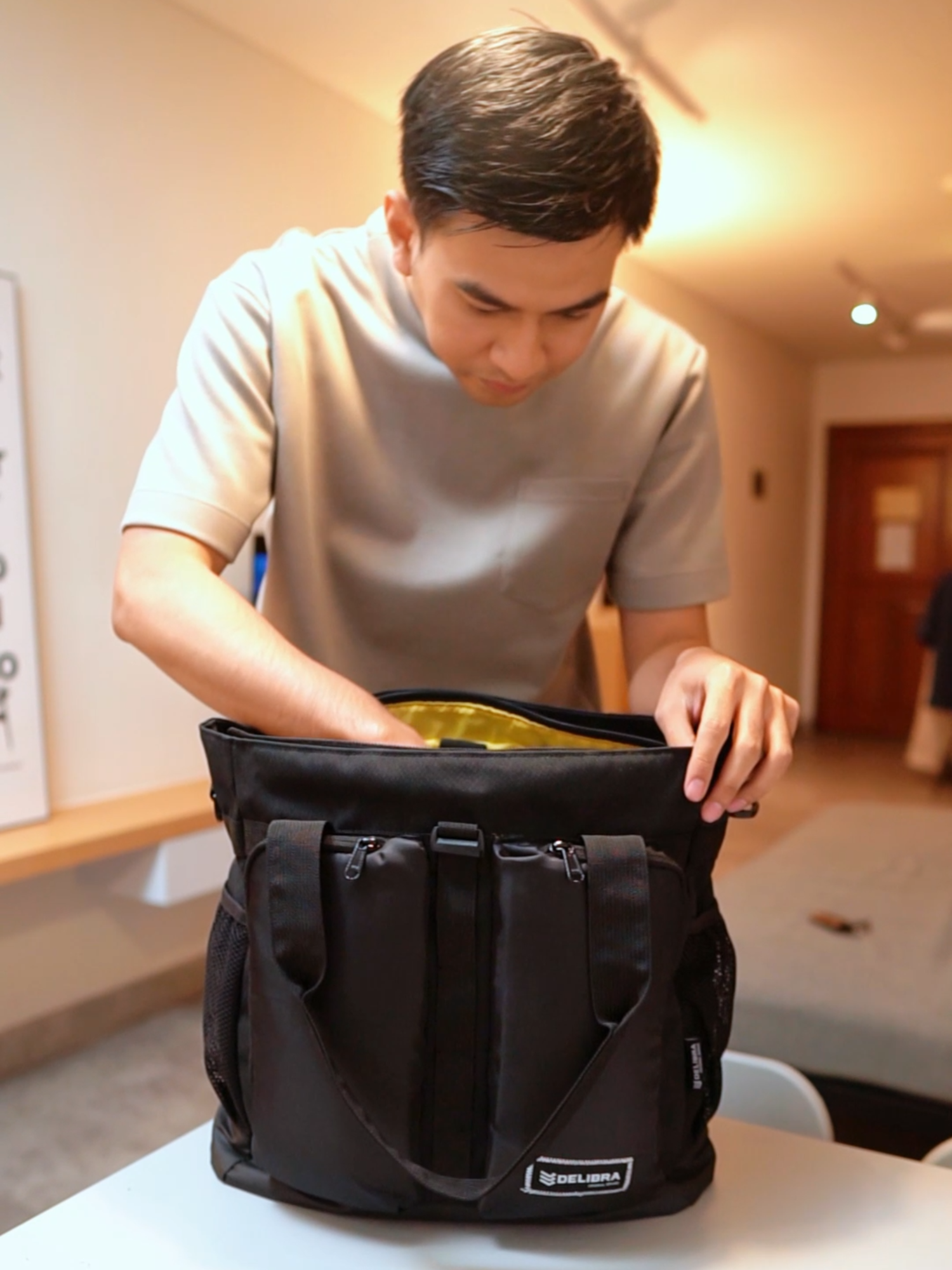 Totebag Dalton Delibra cocok banget buat ngampus atau daily use 🙌🏼 simple dan tetap praktis✨ #totebag #cutebag #simple #bag #delibra