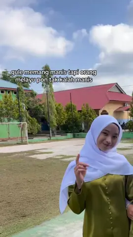 #melayu #lewatberanda #fyp #fypage #4upage #viral #fotolive 