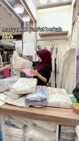 masyaallahh🥰✨🫶🏻 📍PGMTA2 kt.2/B/226 📲:085811042013 📲:081224952293 #gamiskekinian #tokoamipgmta #resellersukses #metrotanahabang #fyppppppppppppppppppppppp 