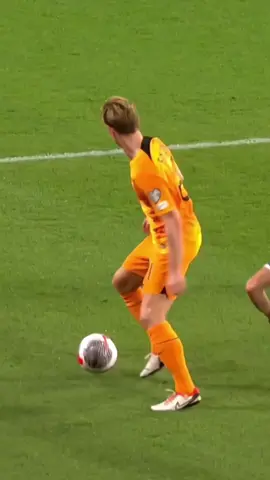 Ninki ciyarta badalay super dejong🫶🏻🫡💙#barcaplayers🔵🔴 #barcelona🔴🔵 #maryan #pedri 