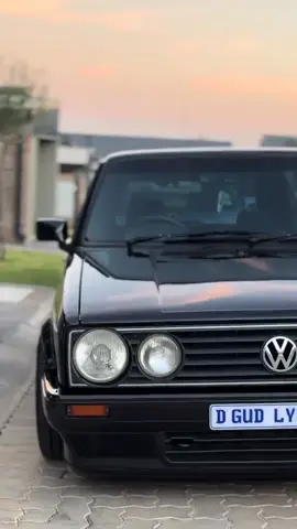 #respecthelowerd #lowrider #smoketiresnotdurgs #foryoupage #lowlife #baggedcars #stancedaily #foryoupageofficiall❤️❤️tiktok #carpage #virallllllllllllll #fyppppppppppppppppppppppppppppppppppp #bagged #mk1stance #mk1golf 