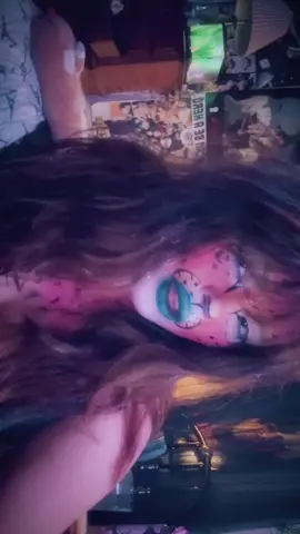 Lisa Frank face paint :3🩷