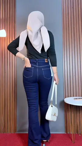 Cutbray jeans favorit aku😍 #fyppppppppppppppppppppppp #celanajeans #cutbrayhighwaist 