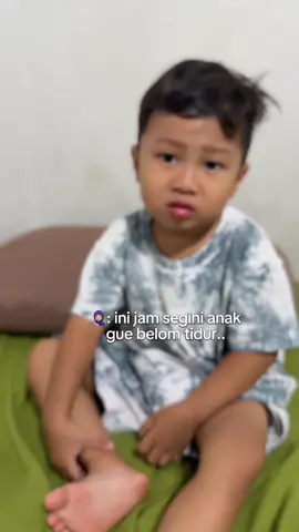 Salah satu kunci utama balikin tidur anak adalah : Aktivitas dan Nutrisi😬❤️ Ternyata Nutrisi yang kurang baik juga mempengaruhi kualitas tidur anak loh! Jadi jangan lupa konsumsi Multivitamin dari @JALKTON 🫶🏻