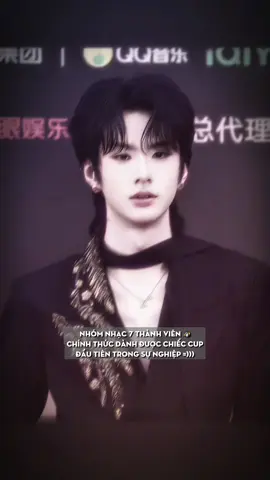 Jamessu: “tôi là nạn nhân của nhóm nhạc này.” =))) #dexxth #jamessu #teeteepor #auausave #tutoryim 