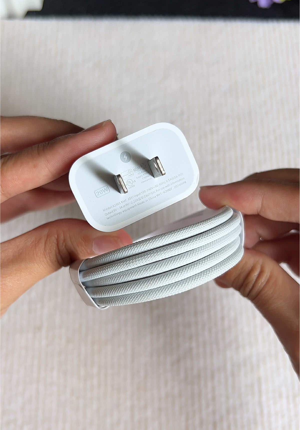 Bộ cáp sạc nhanh tự ngắt bọc dù thế hệ mới #bosacnhanh #bosacnhanhiphone #bosacnhanh20w #xuhuong #tranghatay96  @Trang Hà Tây 96  @Trang Hà Tây 96  @Trang Hà Tây 96 