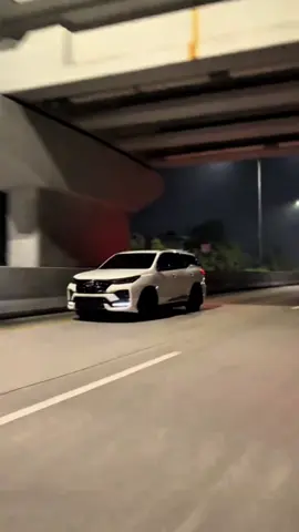 Fortuner GR - Tabolabale Slowed #CapCut #fortuner #fortunergr #fortunerlover #tabolabale 