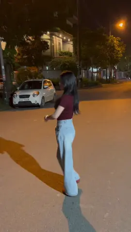 Hồi bé ước lớn lên giúp đỡ người nghèo…. Lớn lên nghèo 🙂#xuhuong #thanhthuong #fly #SEVT❤️❤️ #samsung 