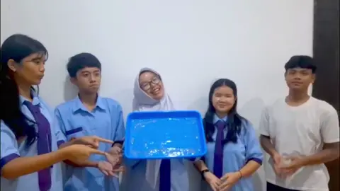 Penerapan Prinsip Kimia Hijau ; membuat Bioplastic dari Pati Singkong yg mudah terurai dan tidak merusak alam✨🥰🫶🏻 #bioplastik #chemistry #kimiahijau #greenchemistry #praktikkimia 