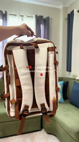 Own the aesthetic + functional backpack you’ve been looking for — add to cart now! 🤎🎒🤍#fyp #travelbag #tiktokviral #tiktokfinds #aesthetic 