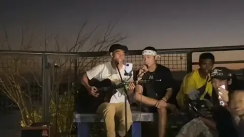 Hinahanap kita, baka sakaling mahanap ko na rin yung forever ko sa’yo. @Jeo Ong #jeoong #ongfam #jeo #jeremiahong #jeoongedits 