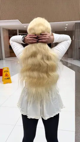 Perfect 😍😍🧝🏾‍♀️🤩💓😍😍#fyp #wighair #hairtutorial #foryou #613bodywavewig 