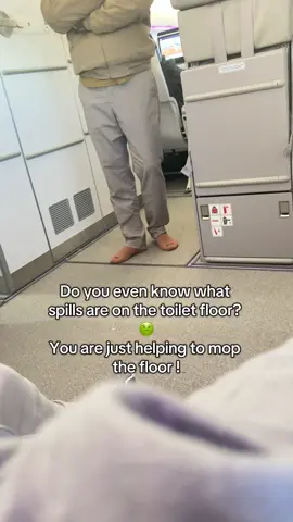 Be honest! Socks or shoes on a long haul flight? #longhaul #travelhacks #traveltips #malaysiaairlines #traveltok 