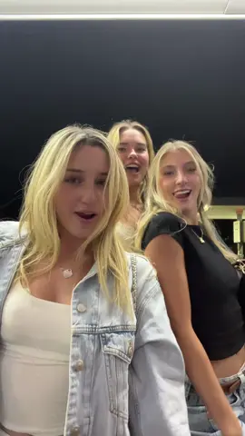 The 3 blondes in Boulder😆