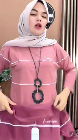 BBC Nameera Atasan Wanita Kaos Model BARU Tangan 7/8 Combed 20s Polos Tebal Baju Basic Nyaman Kaos cewek Oblong Dewasa#atasanwanita #bahanpremium #modelterbaru #klikkeranjangkuning👆 