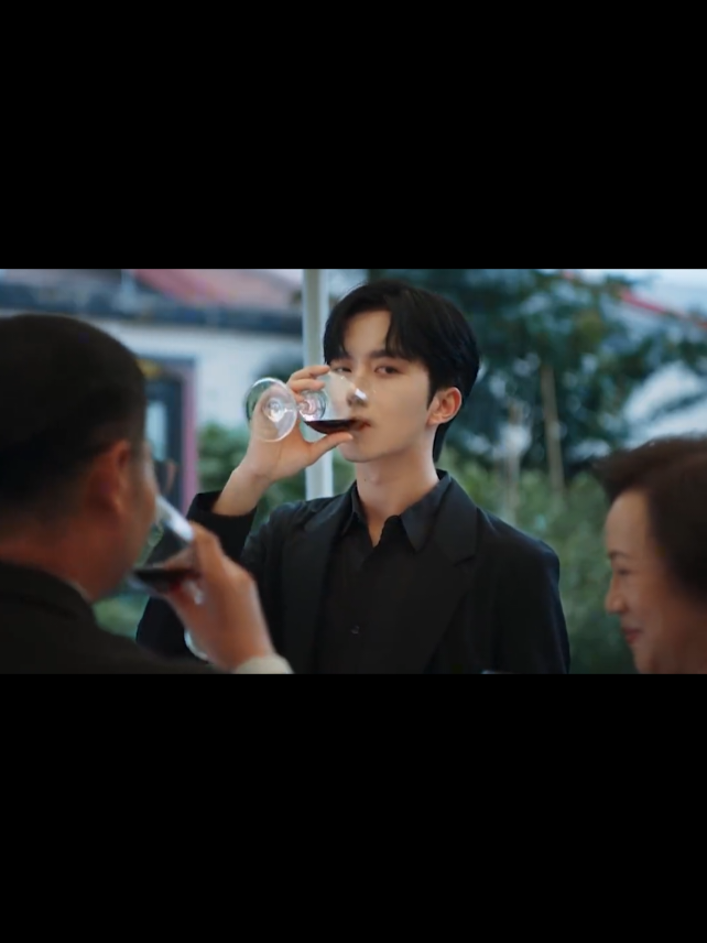 dari dulu emang suka obses anknya #huangxing#eliothuang#abodesire#omegaverse 