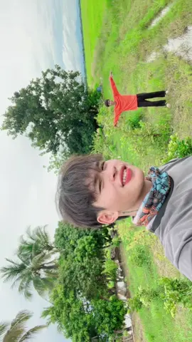 #ချစ်ပေးကြအုန်းနော်😍😘😘 #မြင်ပါများပီးချစ်ကျွမ်းဝင်အောင်လို့🤒🖤 