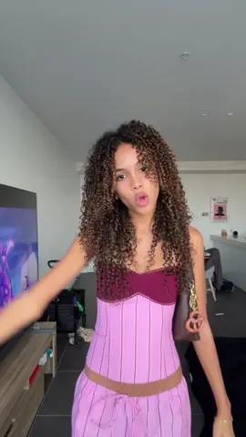 can’t take my eyes off you