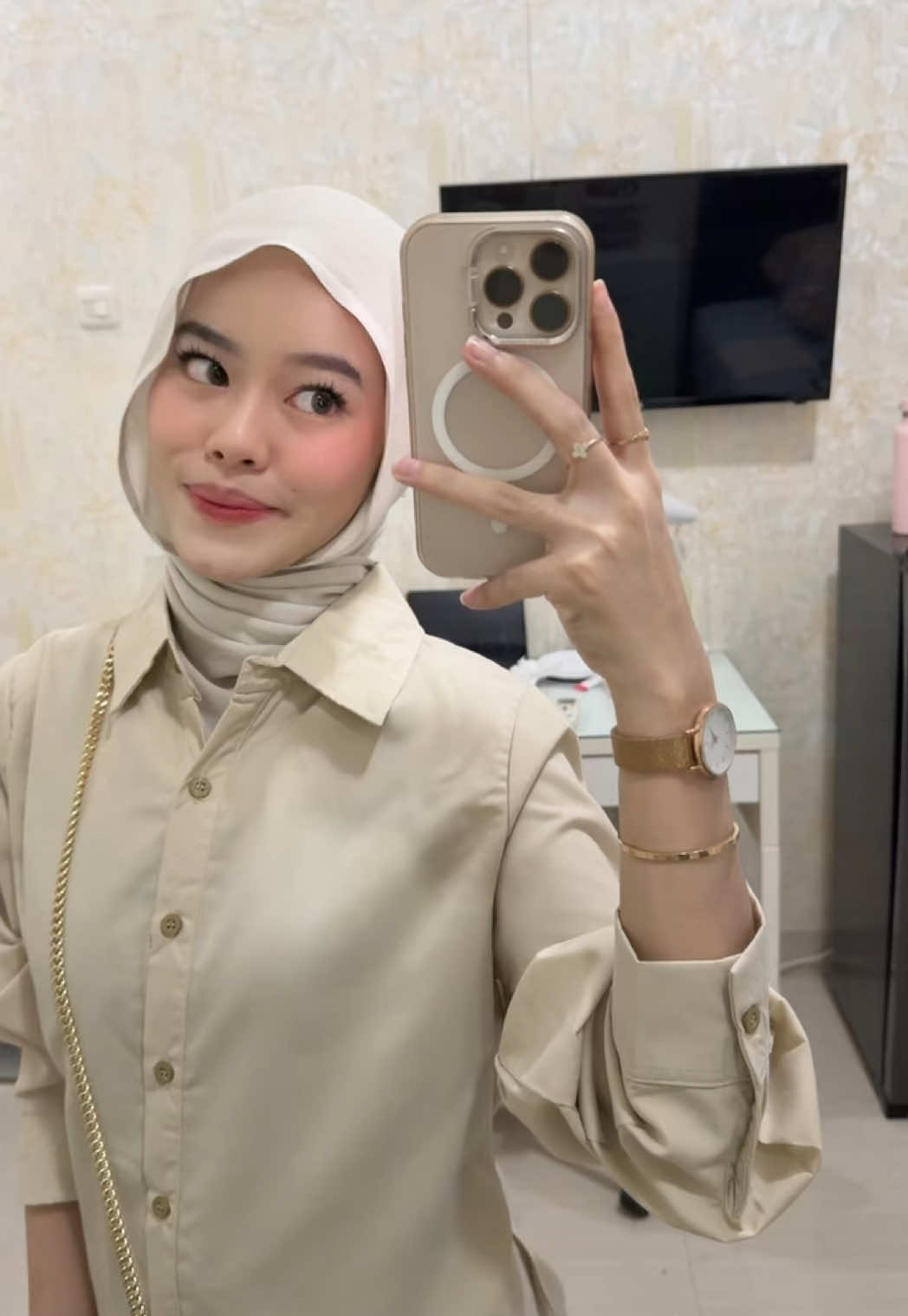 rail shirt from @MSMO.ID  